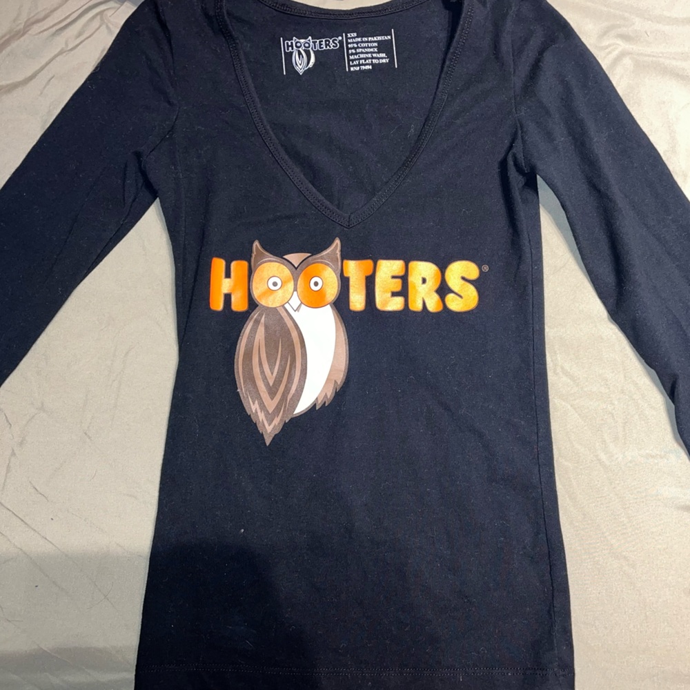 long sleeve, black Hooter’s girl shirt